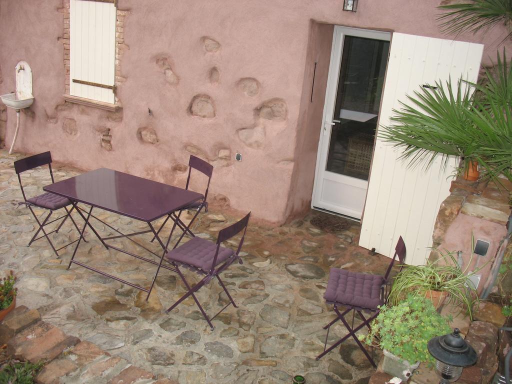 Bed And Breakfast La Maison De Nathalie Les Mayons Bilik gambar