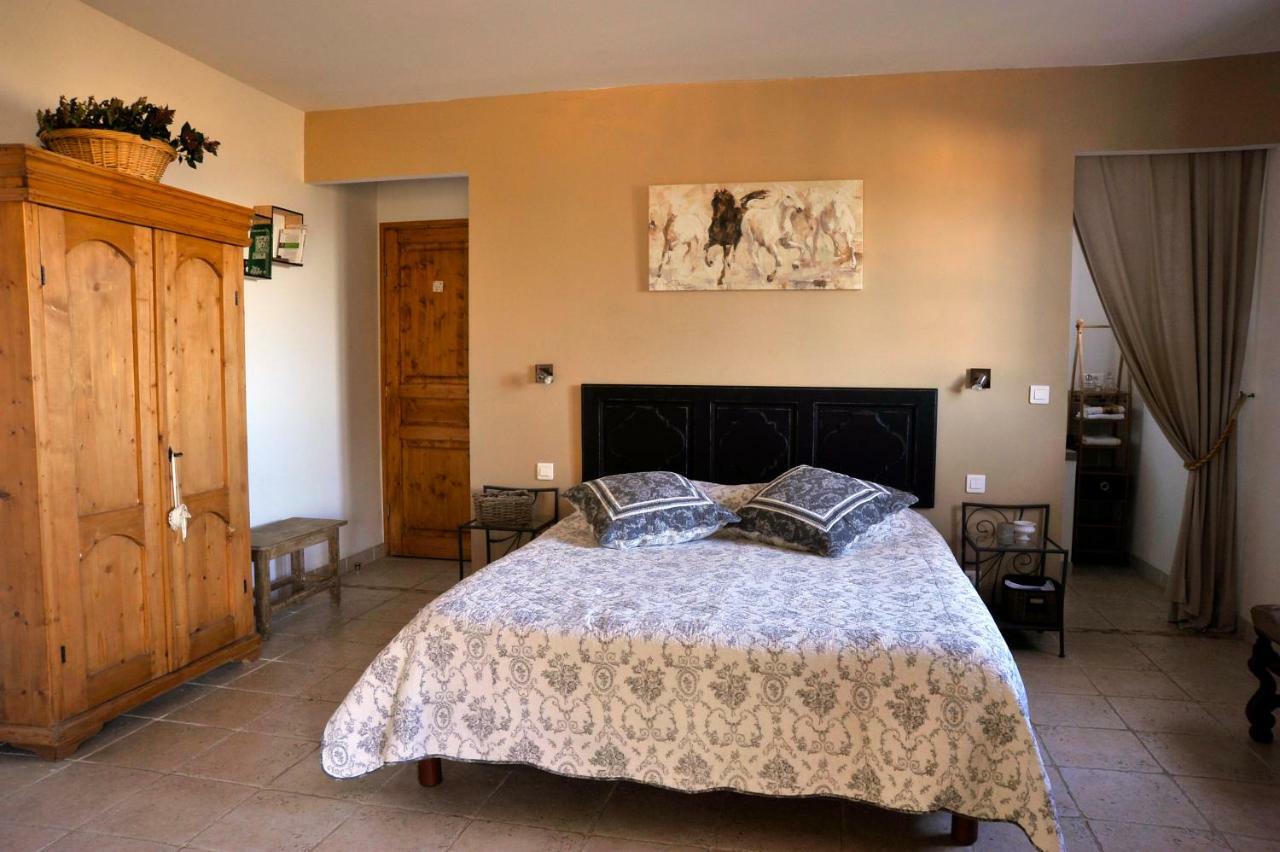 Bed And Breakfast La Maison De Nathalie Les Mayons Luaran gambar